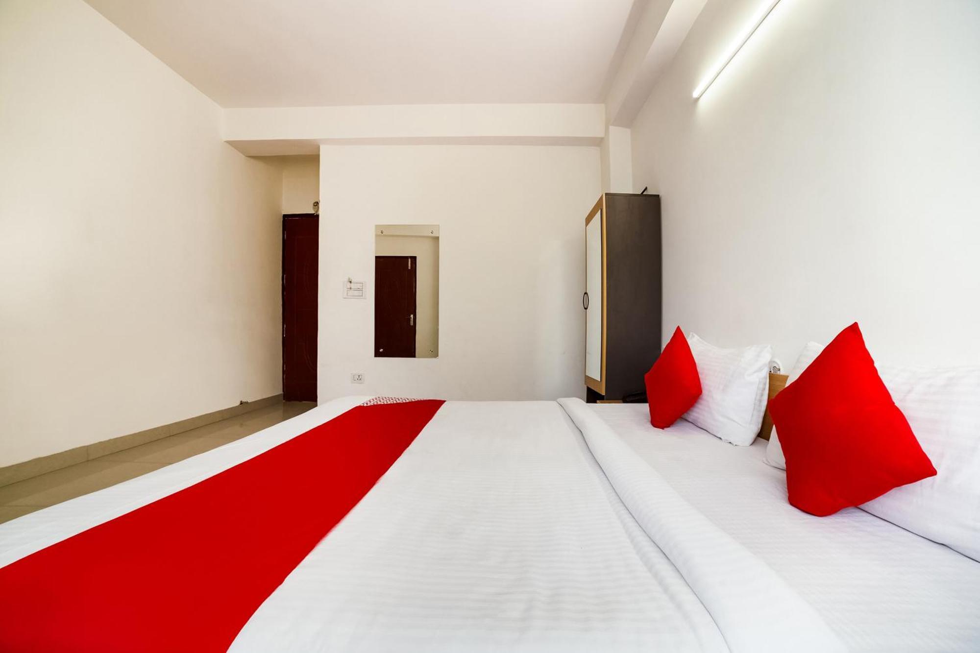 Hotel Live On Del5542 Nowe Delhi Zewnętrze zdjęcie