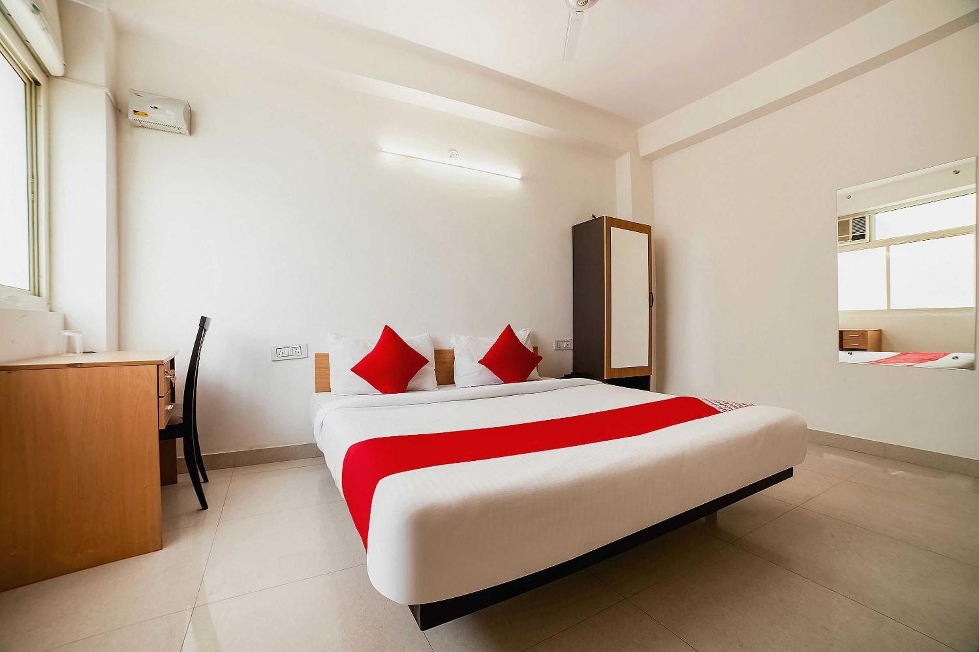 Hotel Live On Del5542 Nowe Delhi Zewnętrze zdjęcie